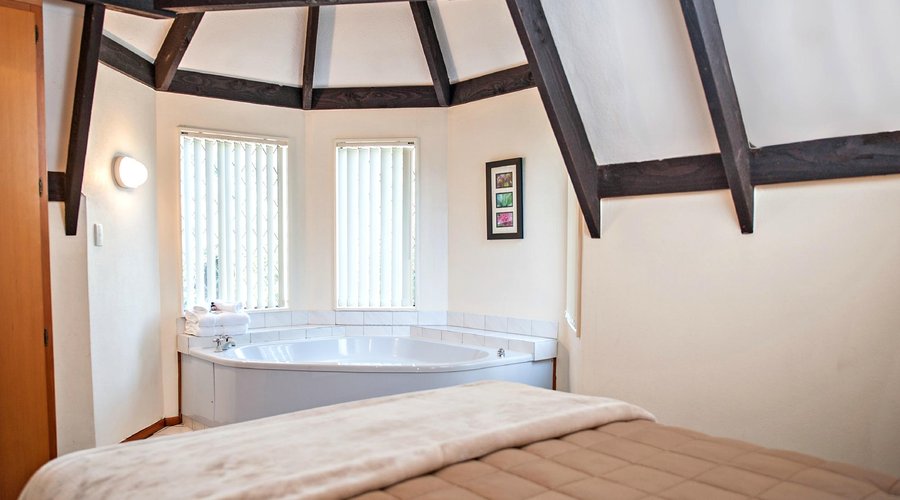 Upstairs Spa Unit