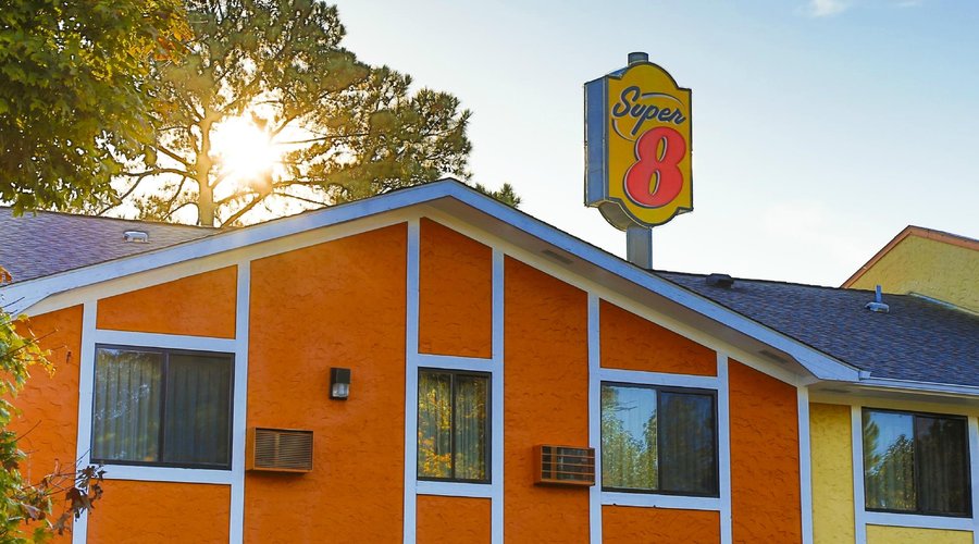 Welcome to the Super 8 Charlotte University