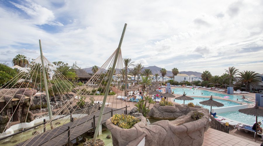 Grounds at the HL Paradise Island