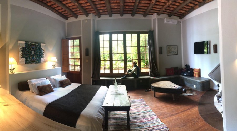 The grande room with fireplace (November 2014)