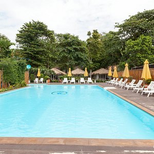 The Pool at the Vongdeuan Resort