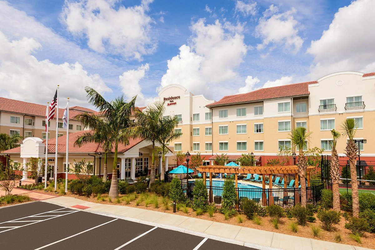 Residence Inn by Marriott Fort Myers at I-75 and Gulf Coast Town Center, hotel in Fort Myers