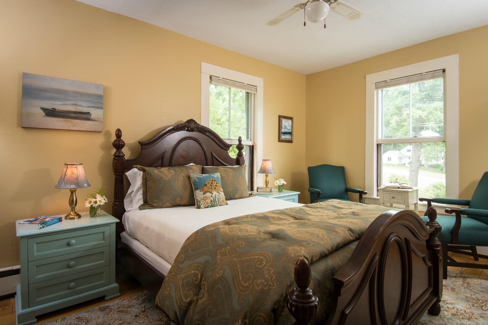 The Lake House at Ferry Point Inn by null