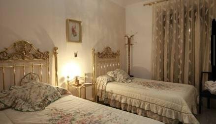 Mi habitación doble. Muy buena.