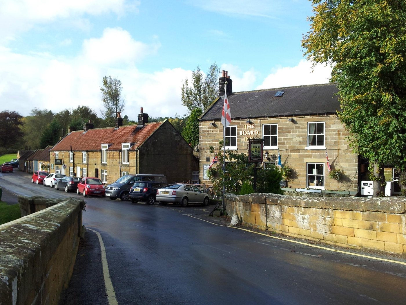 THE BOARD INN - LEALHOLM - Prices & Reviews (North Yorkshire)