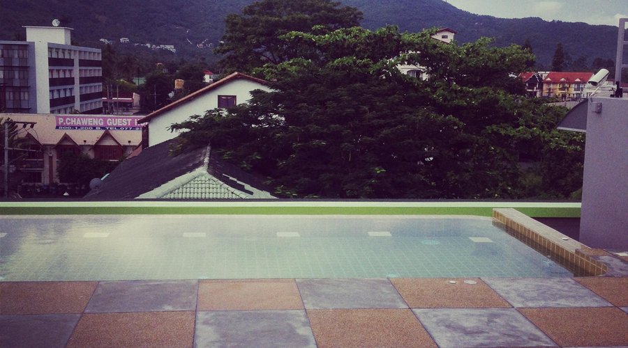 Rooftop pool
