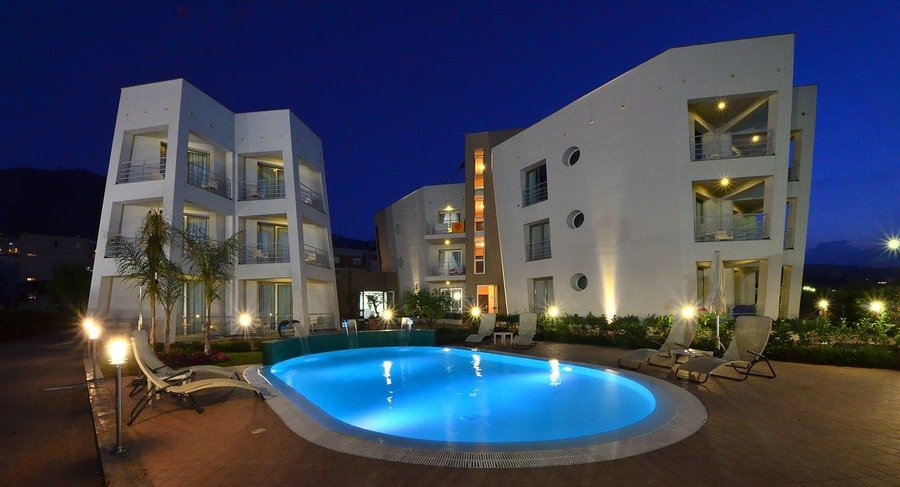 ASTRO SUITE HOTEL RTA 4 stelle