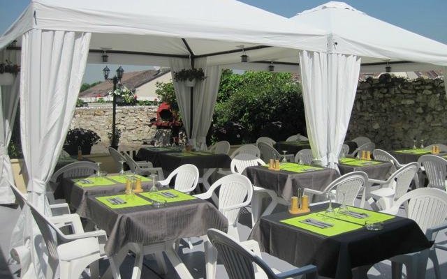 terrasse coté jardin