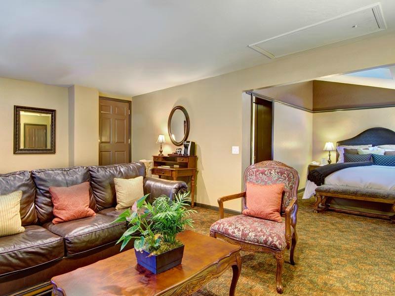 BABBLING BROOK INN Prices B B Reviews Santa Cruz CA