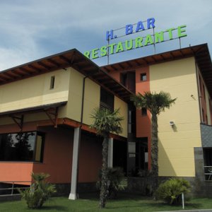 VISTA LATERAL DEL HOTEL