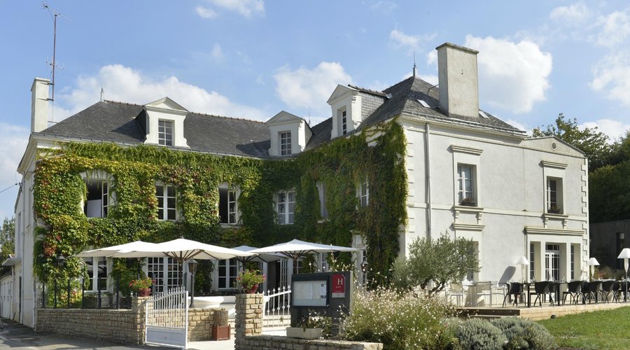 Le Manoir de la Régate image 3 - Full view