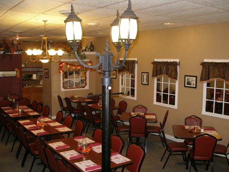 RITZ RESTAURANT, Dyersville - Menu, Prices & Restaurant Reviews ...