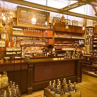 Napa Valley Distillery Craft Spirits Tasting Bar