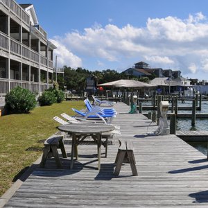 Dock