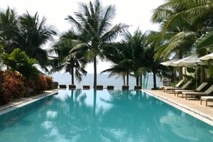 Pool og strand