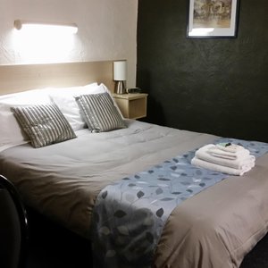 Queen Room