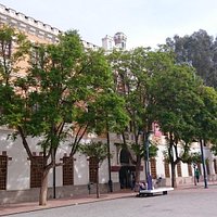edificio donde se aloja el acuario.