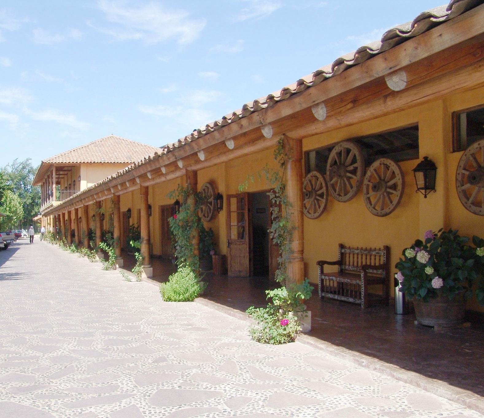 Hotel Santa Cruz Plaza by null