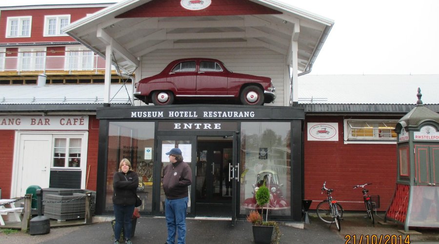 Entrén till museet.