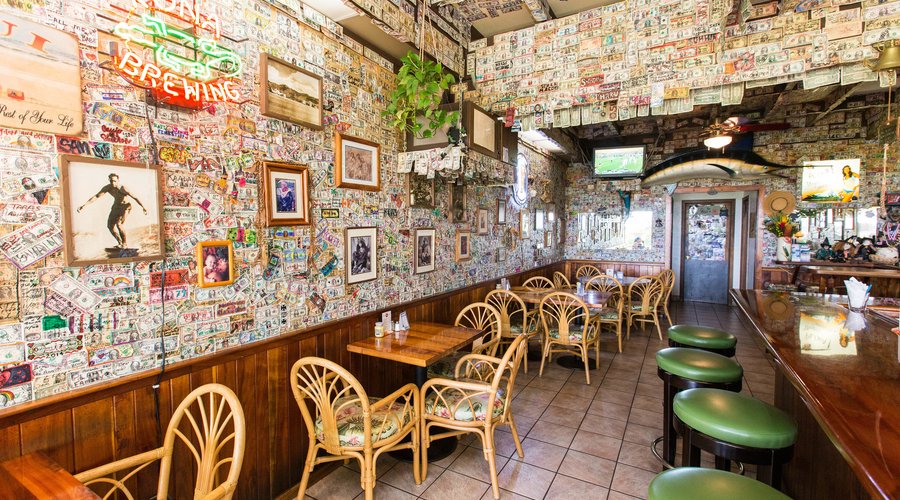 Dinas Sandwitch Eatery at the Sugar Beach Resort