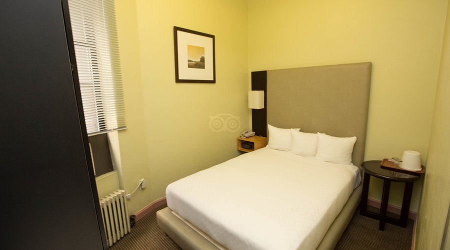 The Standard Room at the Astor on the Park