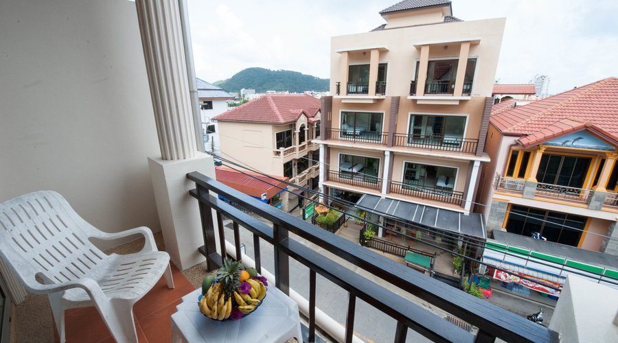 The Superior Room at the Palmview Resort Patong Beach