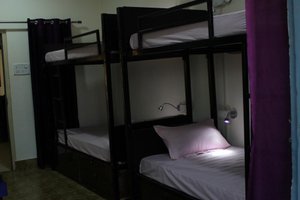 Room & Suite