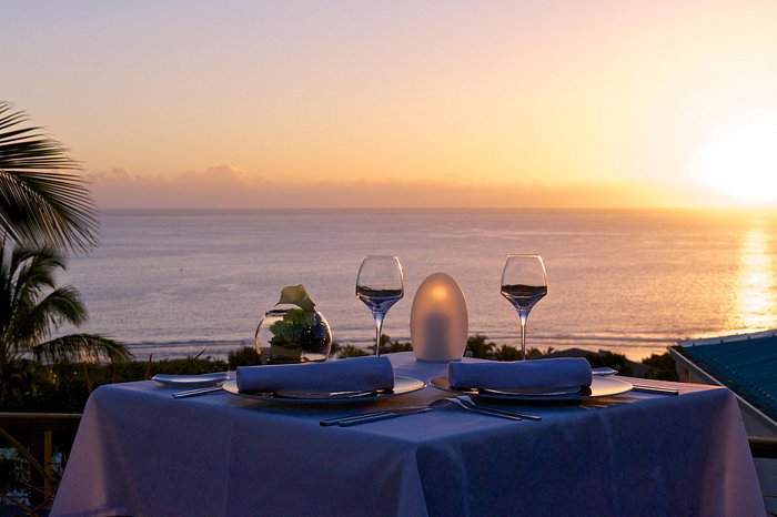 BLUE MARGOUILLAT SEAVIEW HOTEL - Updated 2023 Prices & Reviews (Reunion  Island/Saint-Leu)