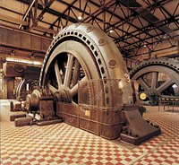 Gebläsehalle mit den gigantischen Gebläsemaschinen
