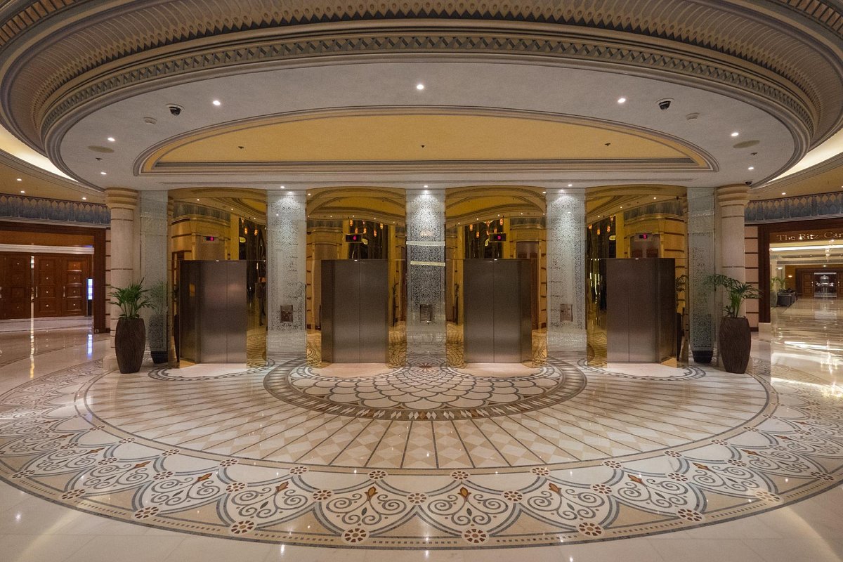 The Ritz-Carlton Riyadh, hotel in Saudi Arabia