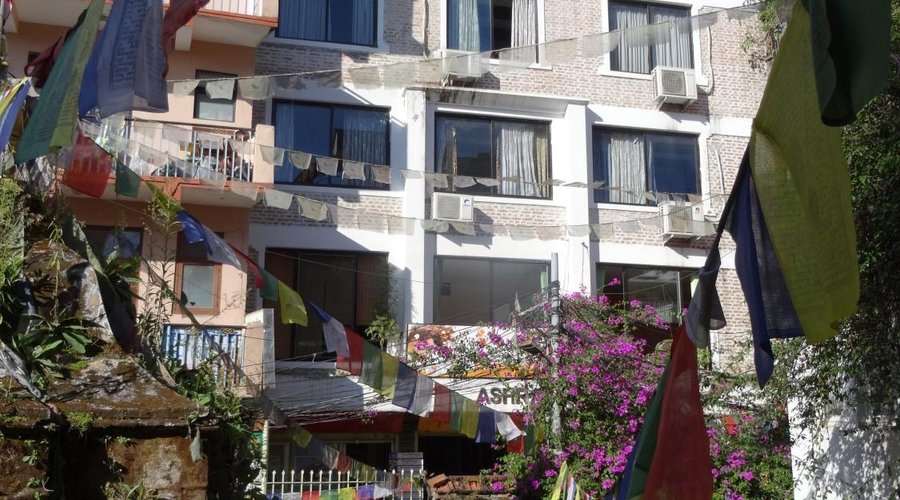 Hotel Family Home