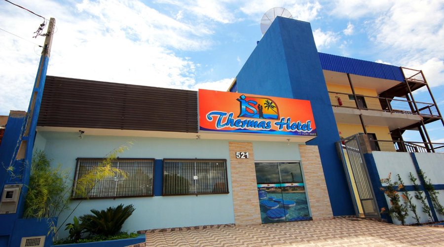 FRENTE HOTEL