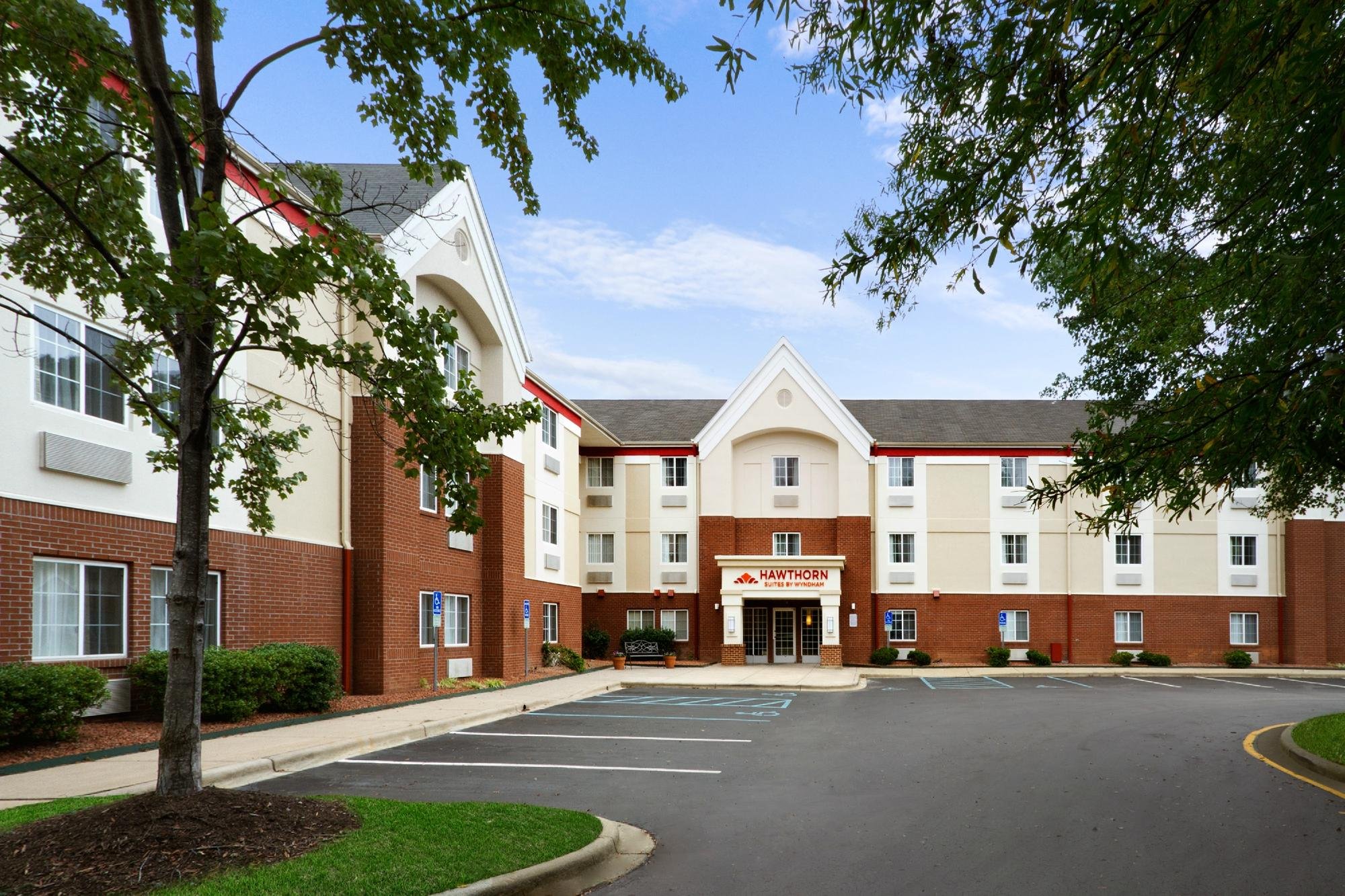 MAINSTAY SUITES CHARLOTTE - EXECUTIVE PARK - Updated 2025 MAINSTAY SUITES CHARLOTTE - EXECUTIVE PARK - Updated 2025