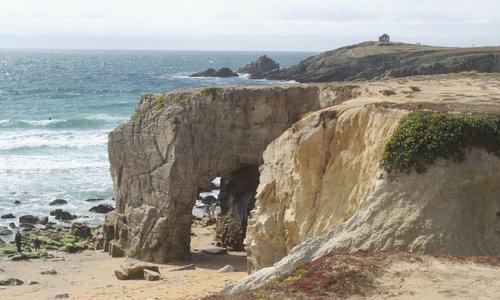 Arche de Port Blanc et pointe du Percho