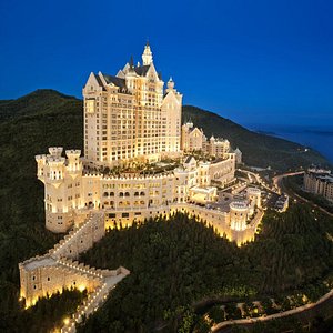 The Castle Hotel, A Luxury Collection Hotel, Dalian, hotel in Dalian