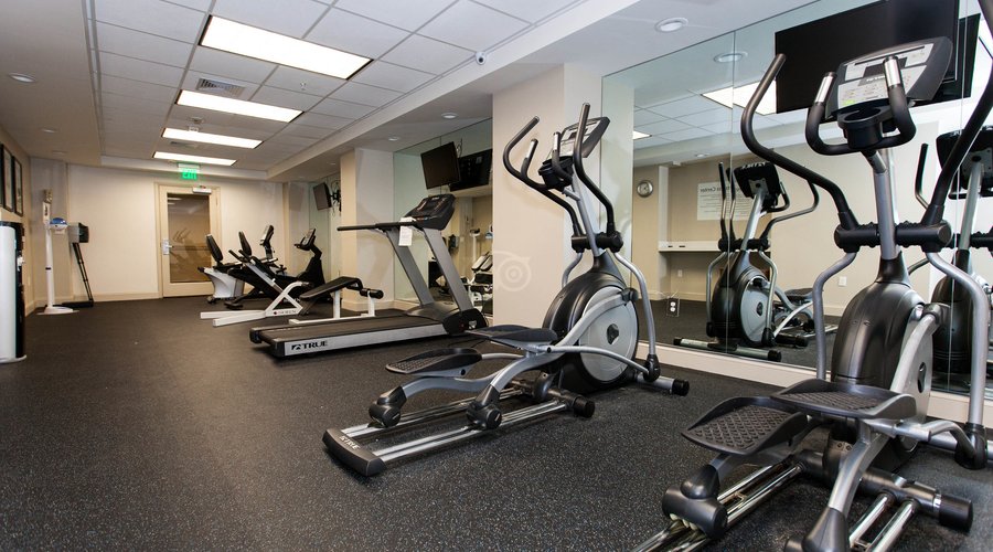 Fitness Center at the Holiday Inn Port Of Miami-Downtown