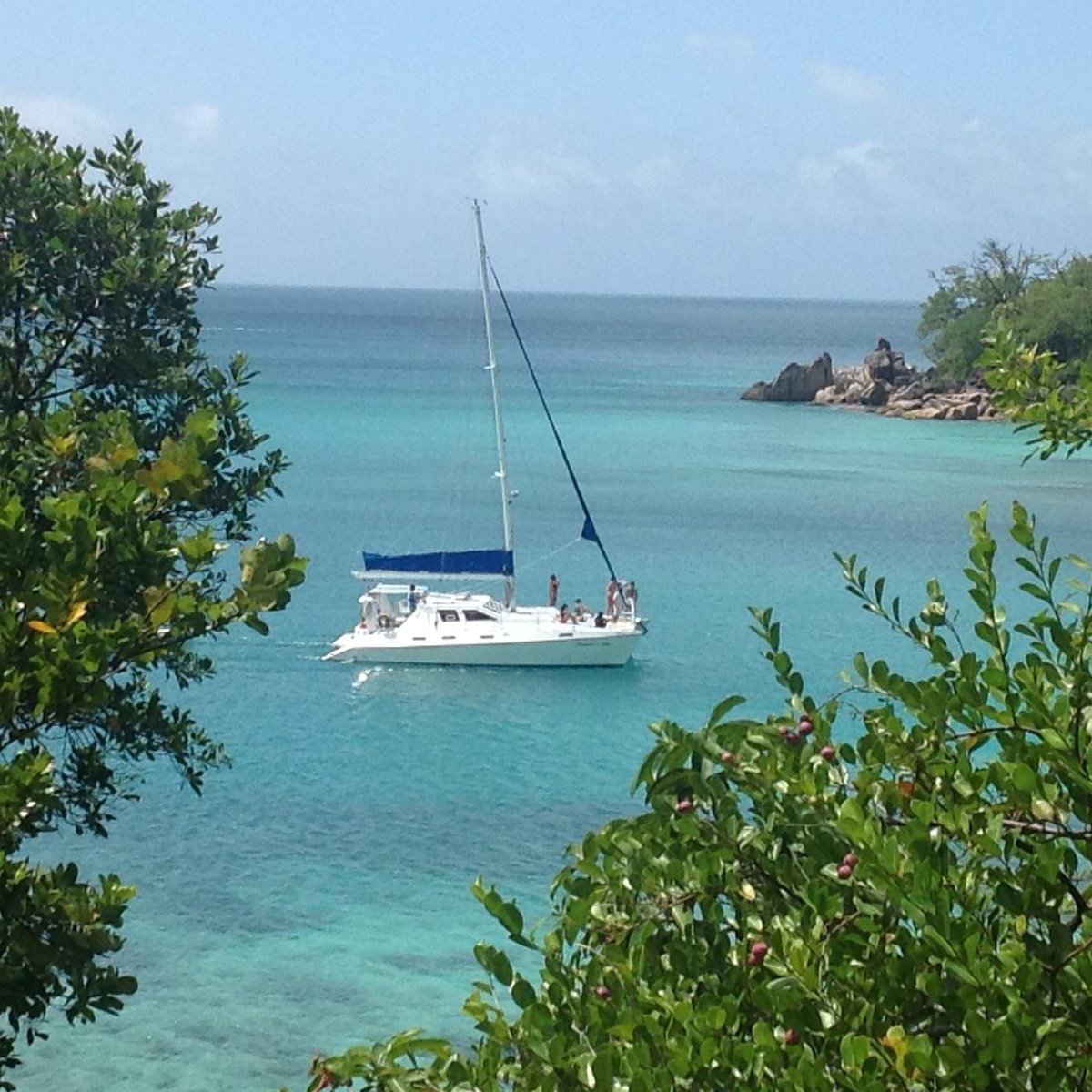 praslin segelyacht chartern