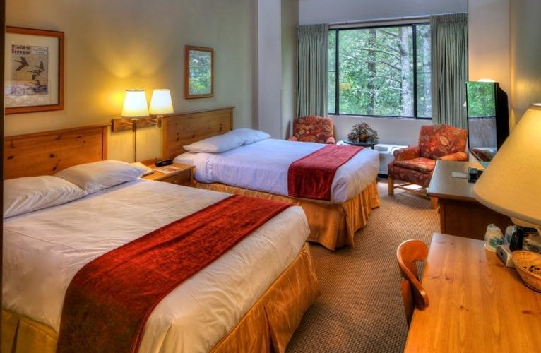 Double Queen Bedroom