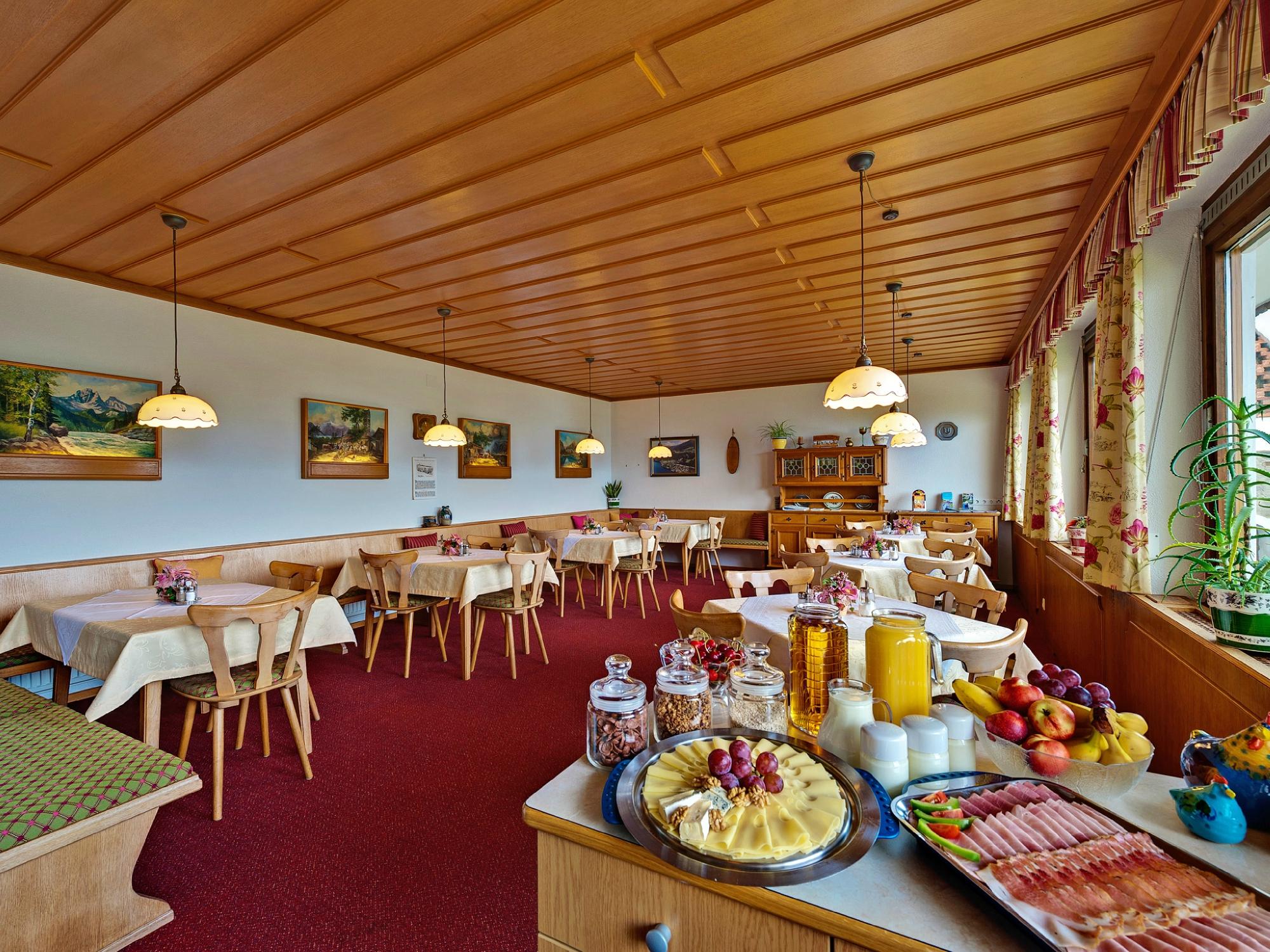 Hotel photo 8 of Goetzfried Hof.