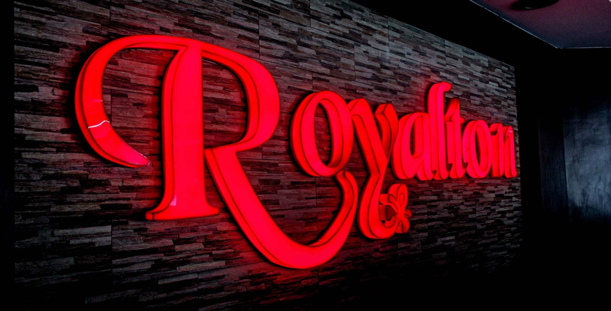 Hotel photo 32 of Royalton Hotel.