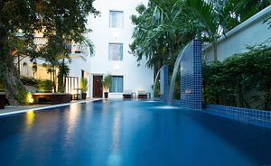 La Rose Suites in Phnom Penh, image may contain: Villa, Hotel, Resort, Pool
