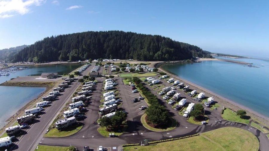 WINCHESTER BAY RV RESORT - Campground Reviews (OR)