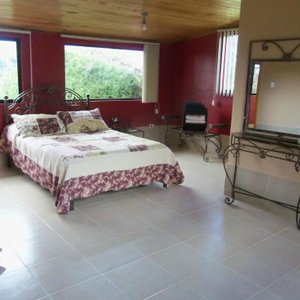 Habitación con baño privado