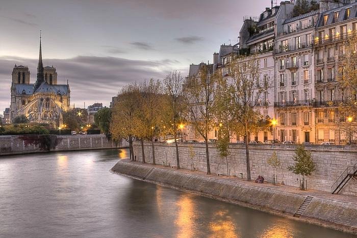 Un Bateau a Paris - All You Need to Know BEFORE You Go