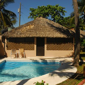 Bungalow 6 with semi private pool