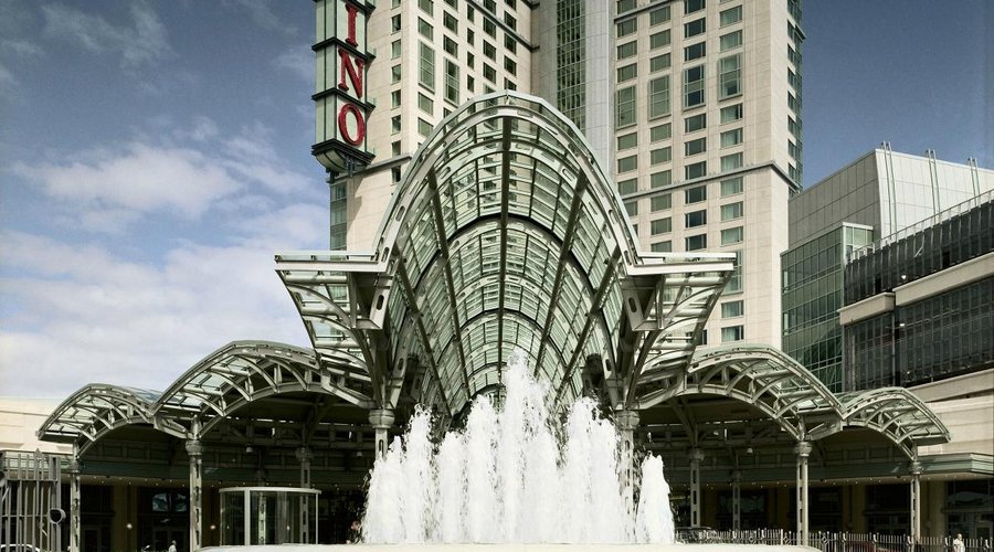 Fallsview Casino Resort Day
