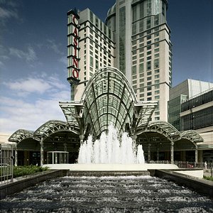 Fallsview Casino Resort Hotel, hotel in Niagara Falls