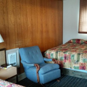nice double room for your family.