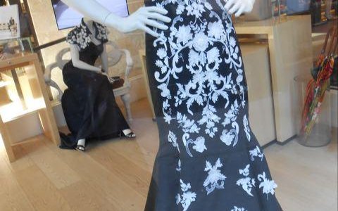 Elegance from Oscar de la Renta
