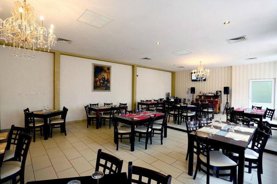 Hotel Corona Prices Reviews Drobeta Turnu Severin Romania Tripadvisor